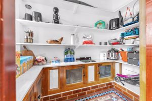 Photo 15- click for photo gallery